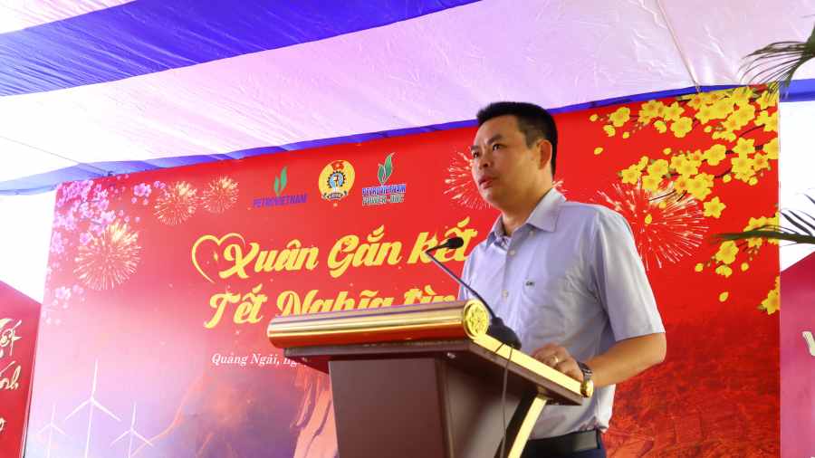 “Xuân Gắn kết - Tết Nghĩa tình” đầy ấm áp tại Thuỷ điện Đakđrinh