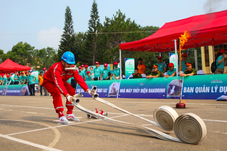 Chùm ảnh 8 đội cùng tranh tài tại Hội thao An toàn vệ sinh lao động, phòng chống cháy nổ năm 2026 của PV Power