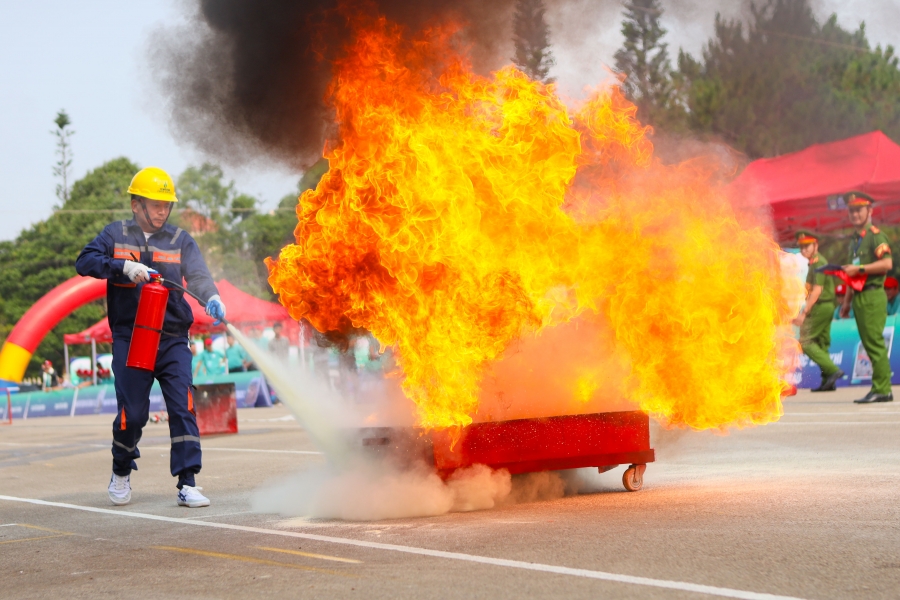 Sôi động và kịch tính tại hội thao ATVSLĐ, PCCN lần thứ XVI của PV Power