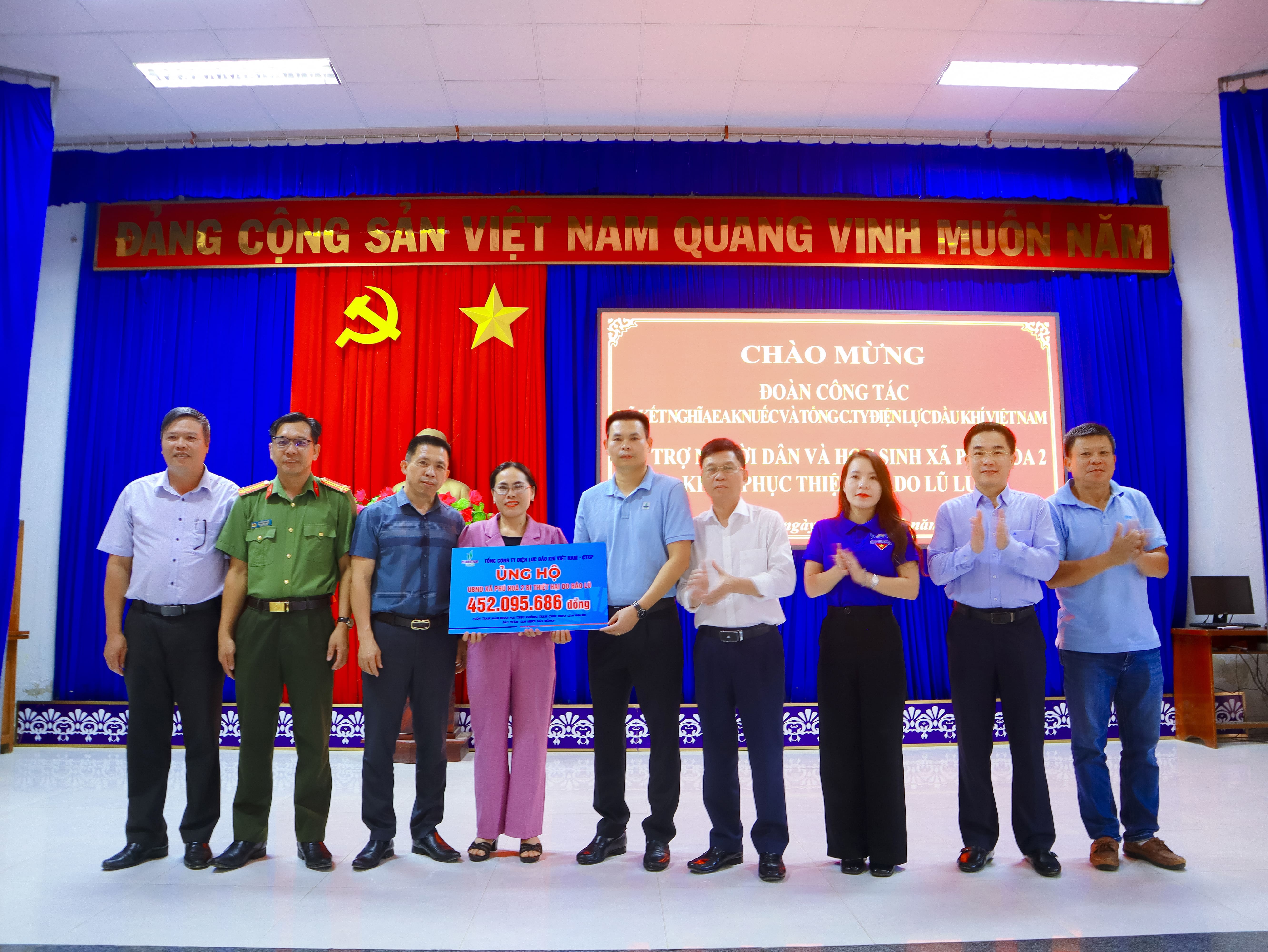  PV Power chung tay hỗ trợ bà con vùng lũ, lan tỏa tinh thần tương thân tương ái