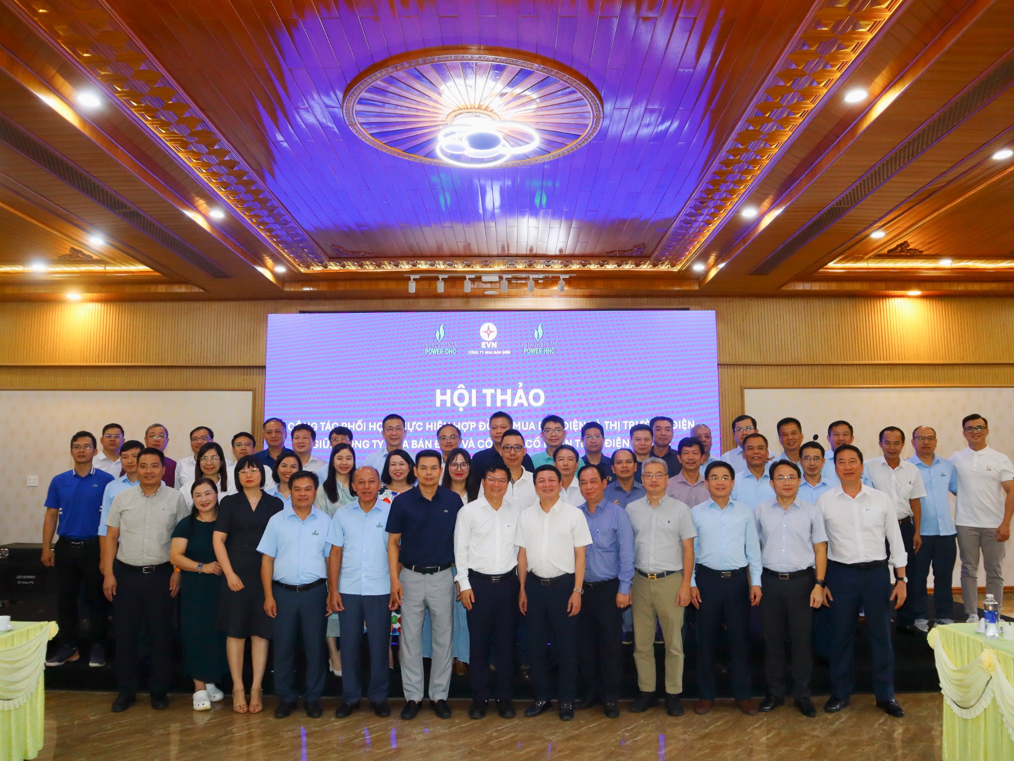 Công tác phối hợp thực hiện Hợp đồng mua bán điện và thị trường điện giữa Công ty Mua bán điện với Công ty cổ phần thủy điện Hủa Na và Công ty cổ phần thủy điện ĐakĐrinh